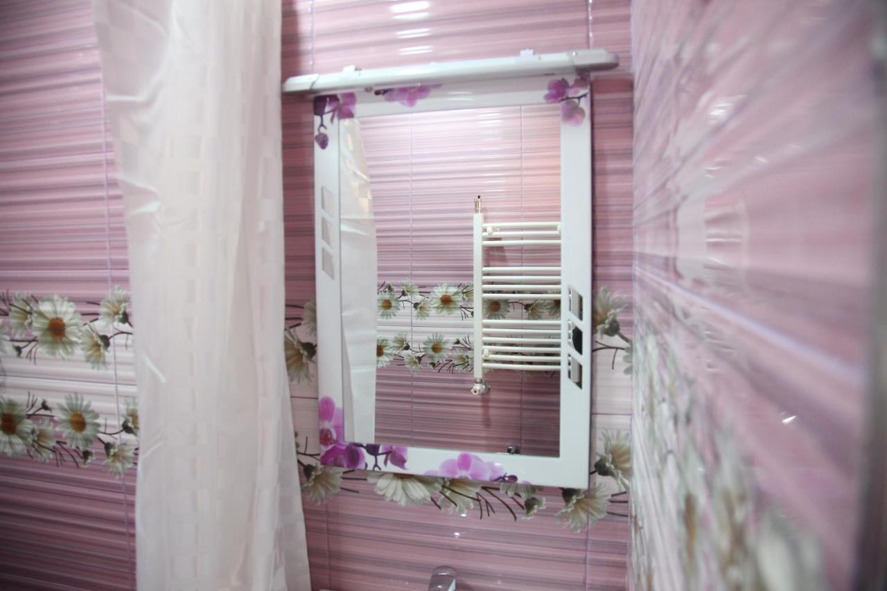 Hotel Felisa Gyumri Bagian luar foto